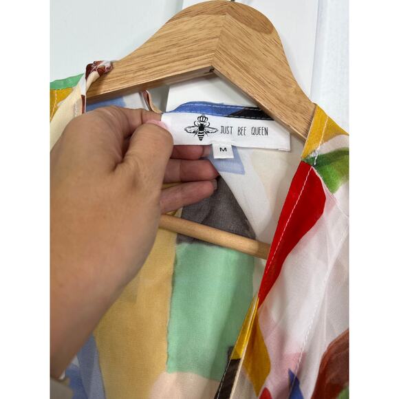 NEW Just Bee Queen Hana Front Tie Half Sleeve White Multicolor Print Cropped Top - Picture 4 of 7